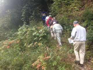 鍋谷城址ウォーキング